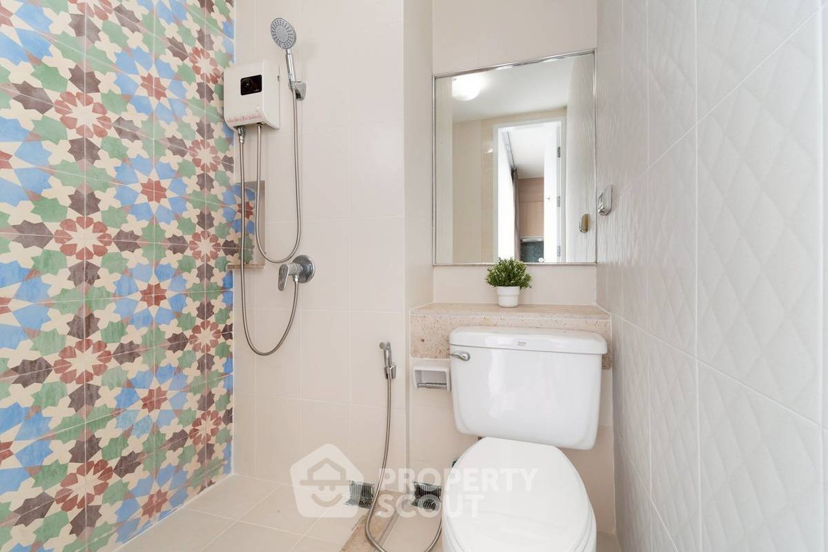 picture 2-BR Condo at The Parkland Srinakarin in Samrong Nuea (ID 2112009) - 5/20