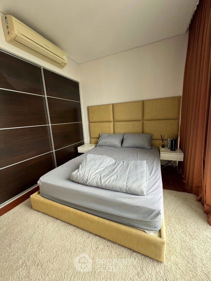 picture 2-BR Condo at Fullerton Sukhumvit near BTS Ekkamai (ID 2276868) - 10/10