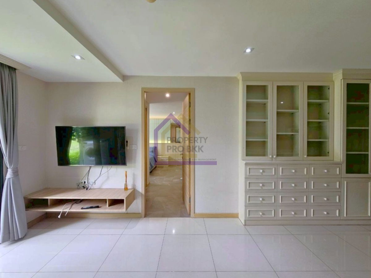 picture 🌟🌟 For Rent – Socio Reference 61 (Sukhumvit 61) Modern low-rise condo with lush greenery views, just a short walk to BTS Ekkamai. - 3/15