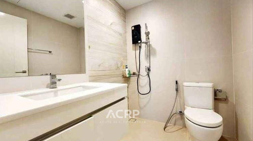 picture 3-story luxury house for sale, Baan Klang Muang Village, Classe Ekkamai-Ramindra. Near Ramindra - At Narong Expressway - 16/19