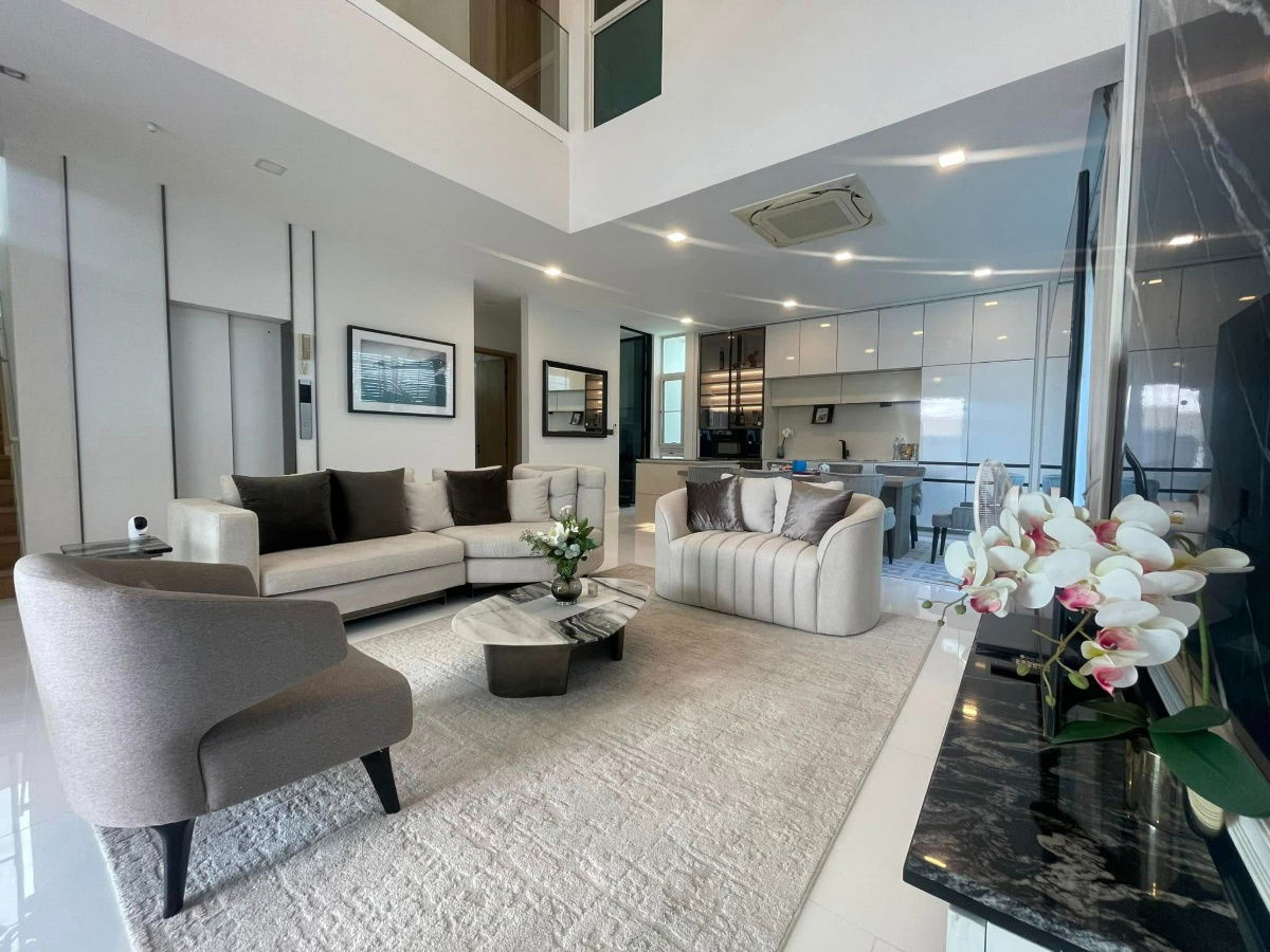 picture For rent 🏡 VIVE Ekkamai-Ramintra (along Ramintra Expressway) Luxury detached house, corner unit with elevator. Line ID: @951qfbfi - 2/15