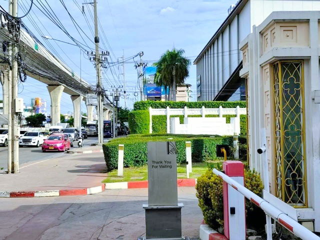 รูป บิ๊กซี สุขสวัสดิ์ 150 ม. ซ. สุขสวัสดิ์ 56-64 ให้เช่าโฮมออฟฟิศ 4 ชั้น 280 ตร.ม. ตลาดพระประแดง 600 ม. พระจอมเกล้าธนบุรี 2.9 กม.4 นอน 4 น้ำ - รูปที่ 5/8