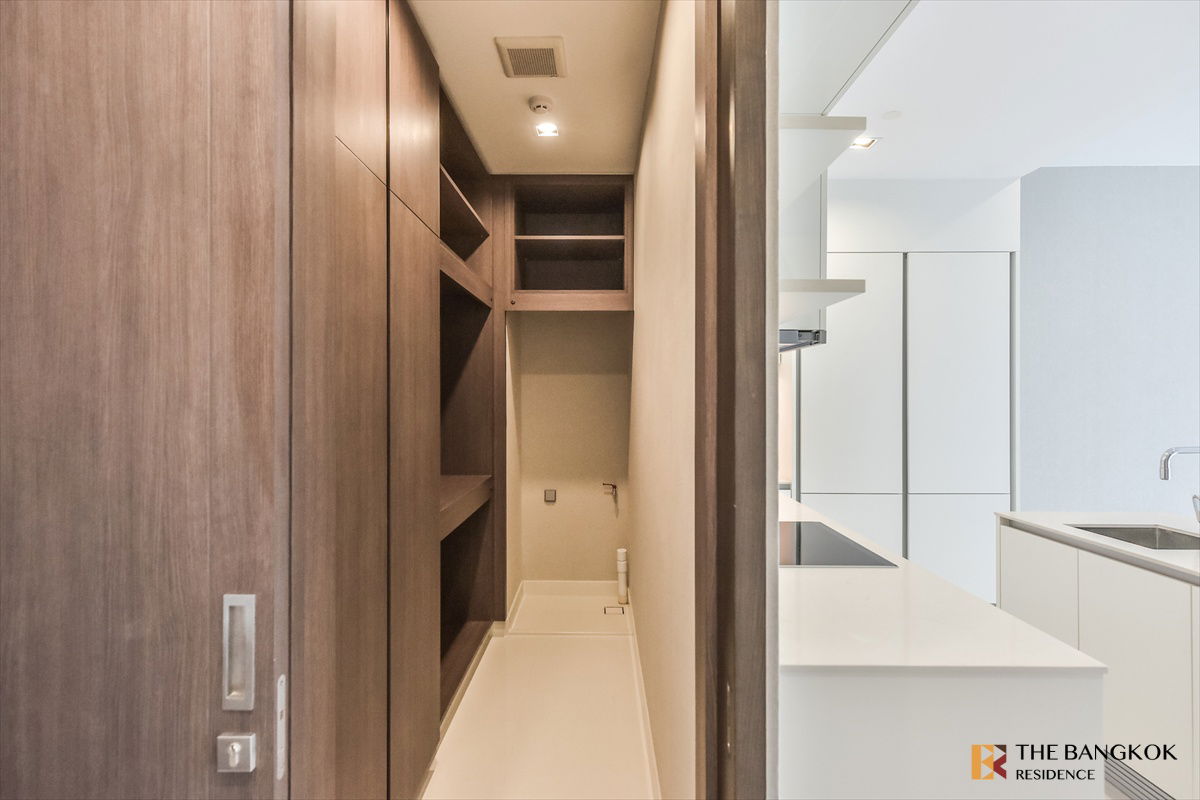picture 🔥Super Hot Deal 🔥Q1 Sukhumvit, Ultra Luxury near BTS nana - 16/24