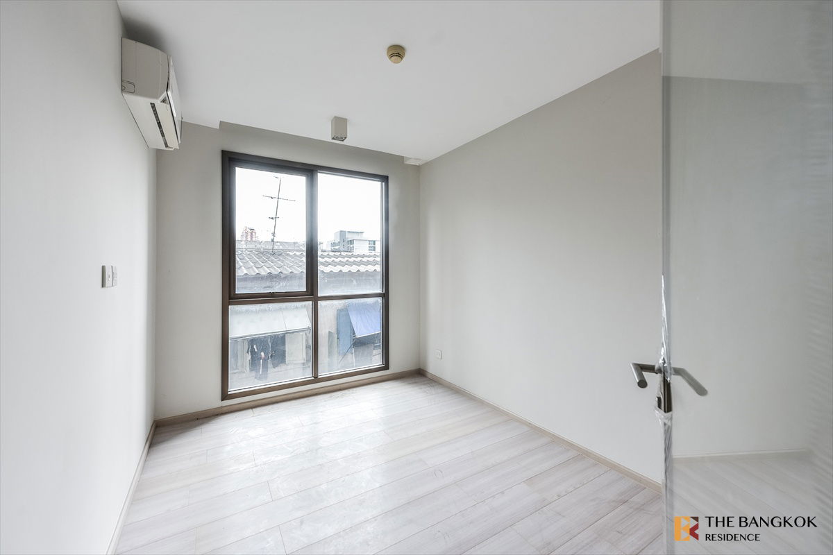 picture 🔥 Hot Location in the Heart of the City,  Maestro 12, near BTS Ratchathewi - 5/14