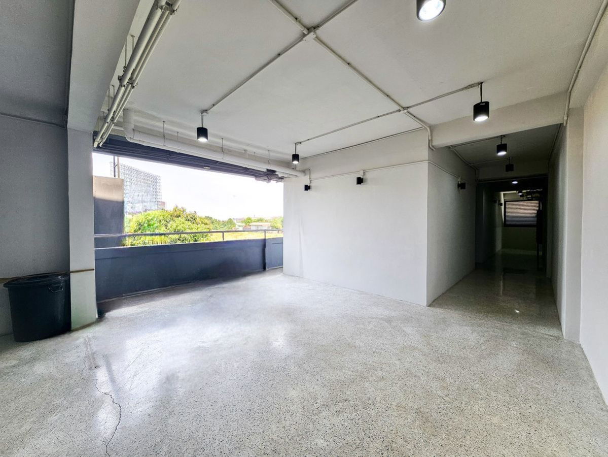 รูป WS2557 🏢 ห้องว่างให้เช่า ติดถนนลาดกระบัง เหมาะสำหรับ ออฟฟิศ / ร้านค้า / โกดังขนาดเล็ก เพียง 17,500 บาท/เดือน - รูปที่ 3/31