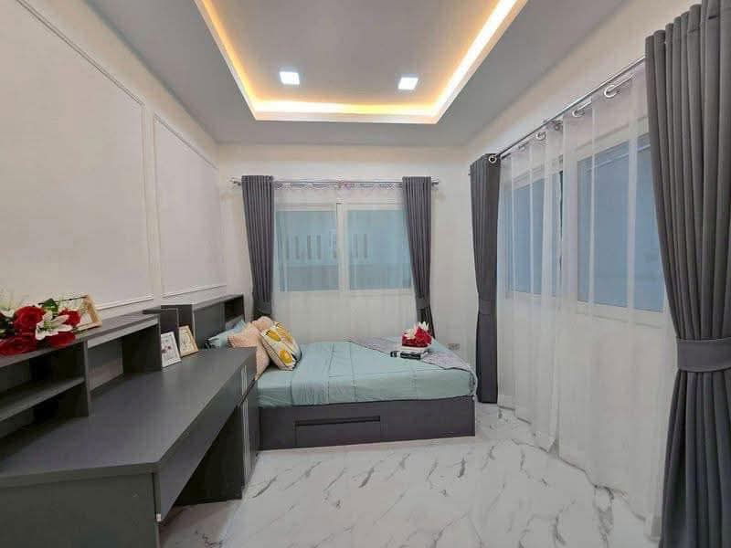 picture Single Storey Detached House in Huay Yai for Sale - 15/19