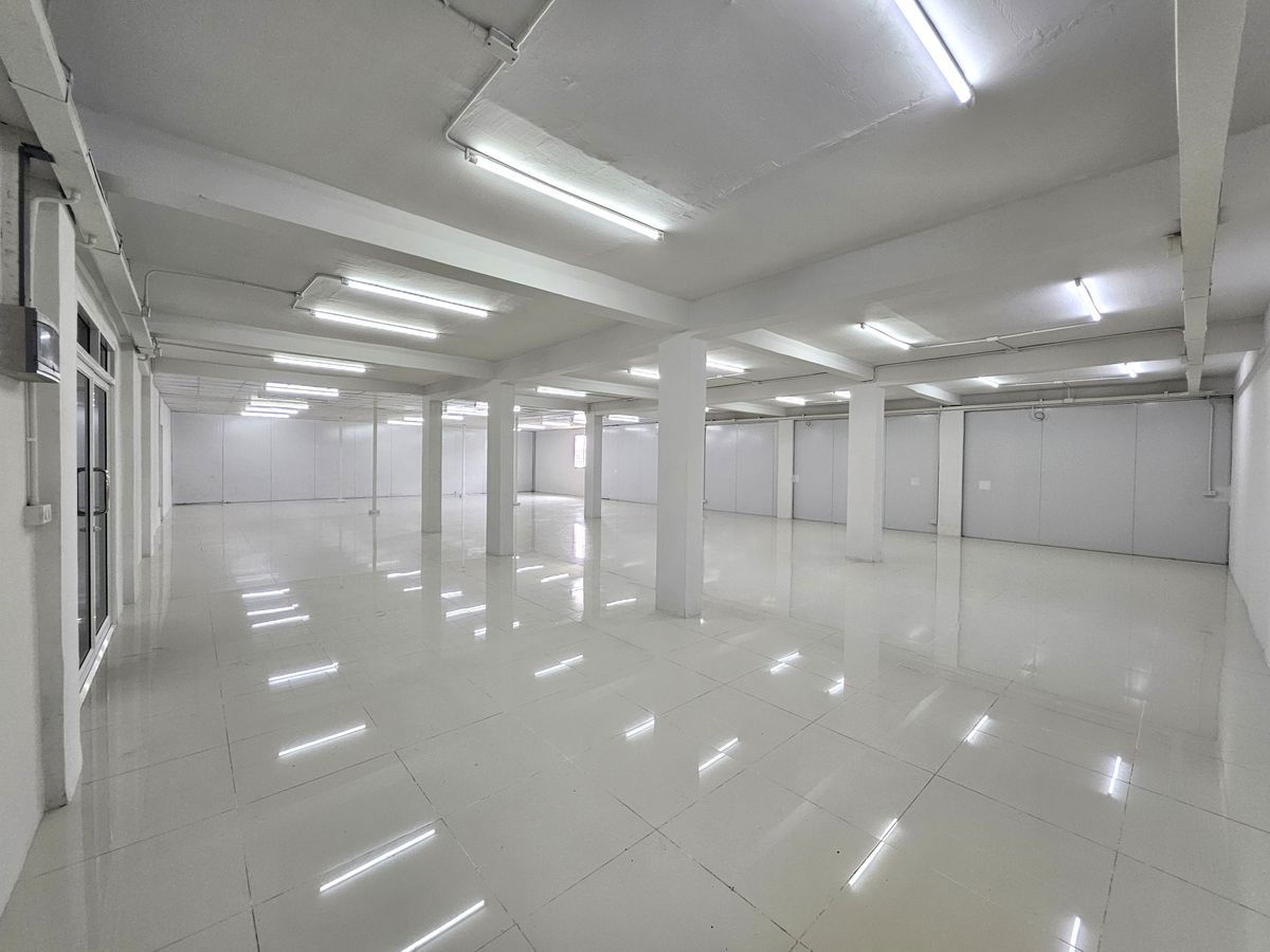 รูป WS2557 🏢 ห้องว่างให้เช่า ติดถนนลาดกระบัง เหมาะสำหรับ ออฟฟิศ / ร้านค้า / โกดังขนาดเล็ก เพียง 17,500 บาท/เดือน - รูปที่ 17/31
