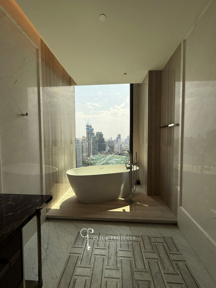 รูป ❖ Prime Location ❖ High floor, 261.00 ตร.ม. | 3 ห้องนอน, 4 ห้องน้ำ, Powder room | คอนโดใกล้ One Bangkok, สวนลุมพินี 1 นาที, MRT ลุมพินี 2 นาที - รูปที่ 4/10
