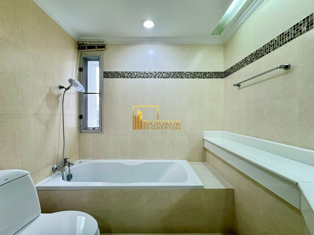 picture Baan Suan Plu | Renovated 3 Bedroom Condo For Rent - BR60354CD - 27/49