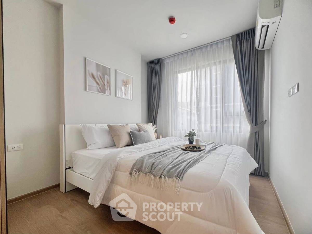 picture 1-BR Condo at Chewathai Pinklao near MRT Bang Yi Khan (ID 2277239) - 2/8