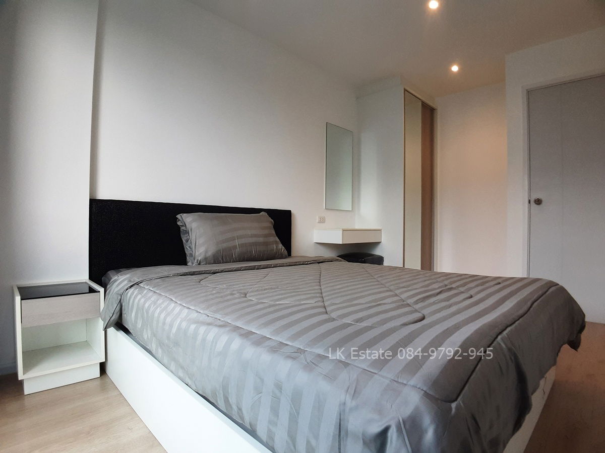 picture For Rent: ICondo Serithai Green Space, Pool view, resort style located near NIDA - 4/15