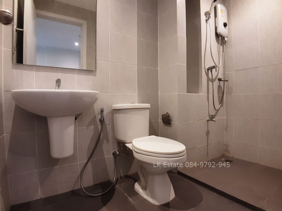picture For Rent: ICondo Serithai Green Space, Pool view, resort style located near NIDA - 7/15