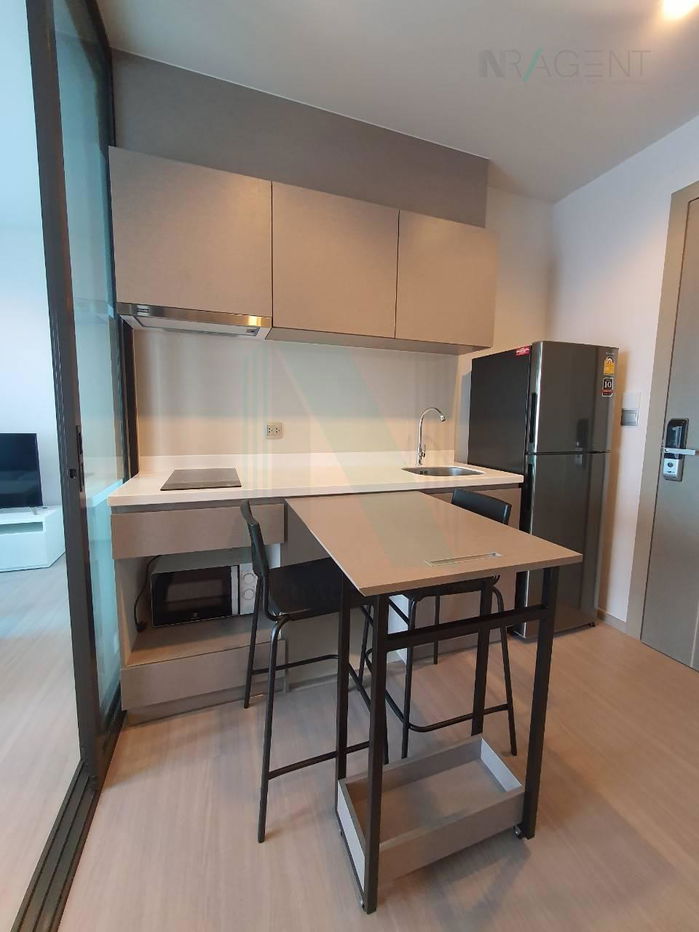picture For Rent Condo LIFE ASOKE - RAMA 9 Building A, Floor 40,Studio, Room size 28 sqm - 6/8