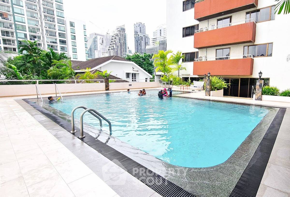 picture 3-BR Condo at Prestige Towers Condominium near MRT Sukhumvit (ID 882726) - 10/10