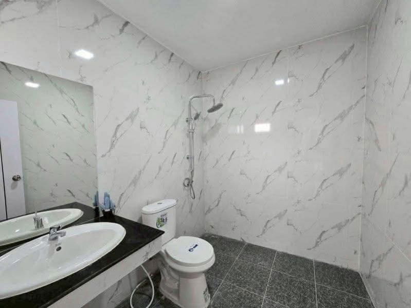 picture Single Storey Detached House in Huay Yai for Sale - 13/19