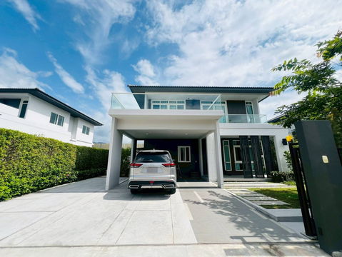 [Duplicate]ขาย บ้านเดี่ยว โครงการคุณภาพจาก Land & Houses  มัณฑนา ซีรีน เลค เชียงใหม่ 190 ตรม 87.5 ตรว ลดพิเศษ 2 ล้านเพียง 11 ล้าน.