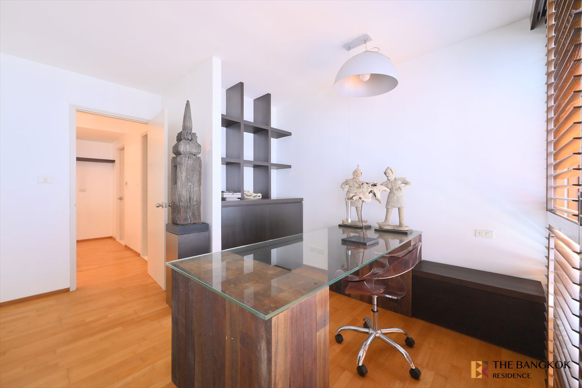 รูป 🔥Best Deal! Available Now🔥 Issara@42 Sukhumvit near BTS Ekkamai  - รูปที่ 8/13