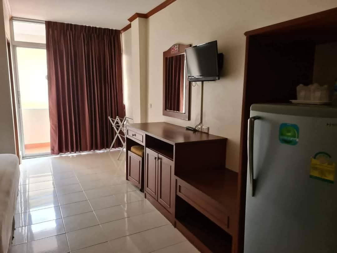 picture Hotel for sale, good location, Khao Phra Tamnak-Pattaya - 14/16