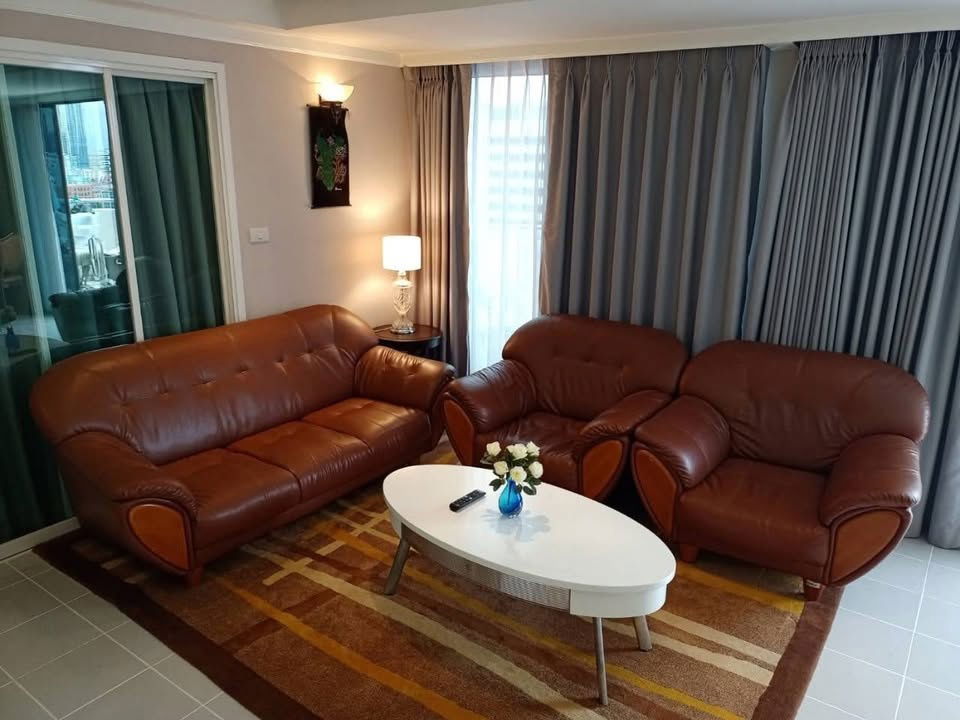 picture Condo for rent Supalai Place Sukhumvit 39 near BTS Phrom Phong 47,500 baht Property code: RS1558 - 4/29