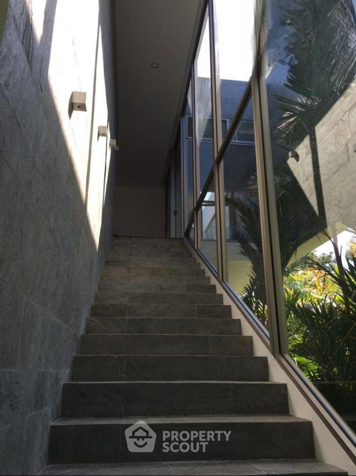 รูป บ้าน 6-ห้องนอน ใกล้ ท่าอากาศยานสุวรรณภูมิ (ID 1096594) - รูปที่ 9/17
