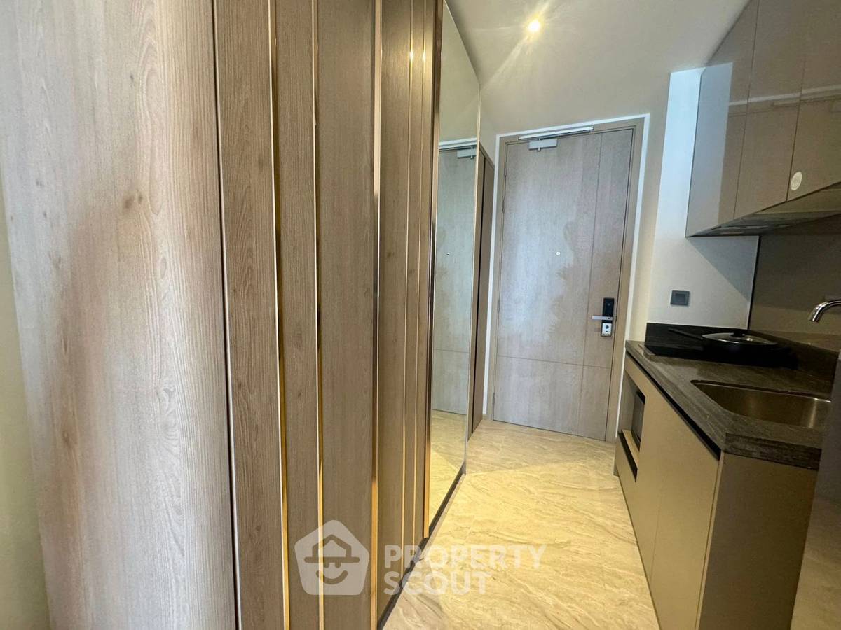 picture 1-BR Condo at ASHTON Asoke - Rama 9 near MRT Phra Ram 9 (ID 2265209) - 7/11