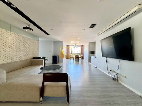 President Park | Spacious 3 Bed Condo For Rent in Phrom Phong - BR19521CD