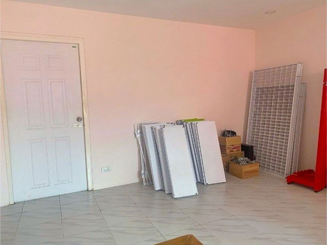 picture MRT Sutthisan 600m.on the main road Ratchada 3-story commercial building for rent 20sq.wa. 232sq.m. - 7/8