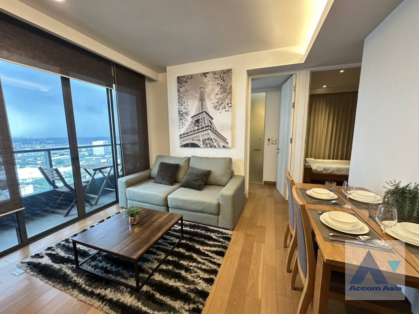 รูป 🔼🔽 AccomA 📩  2 BR Condominium @The Lumpini 24 (AA42072) - รูปที่ 1/9
