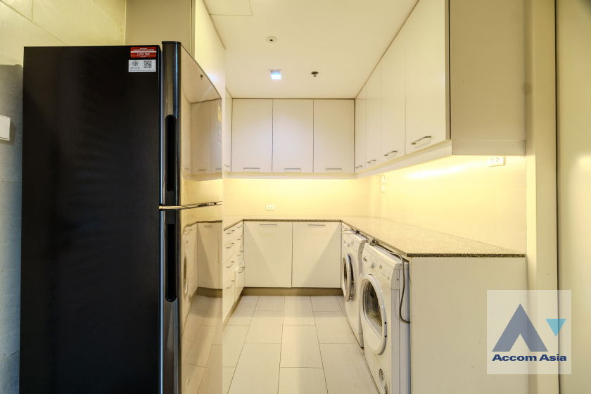รูป 🔼🔽 AccomA 📩 Fully Furnished,Duplex Condo,Double High Ceiling 4 BR Condominium @The Met Sathorn (AA33130) - รูปที่ 17/20