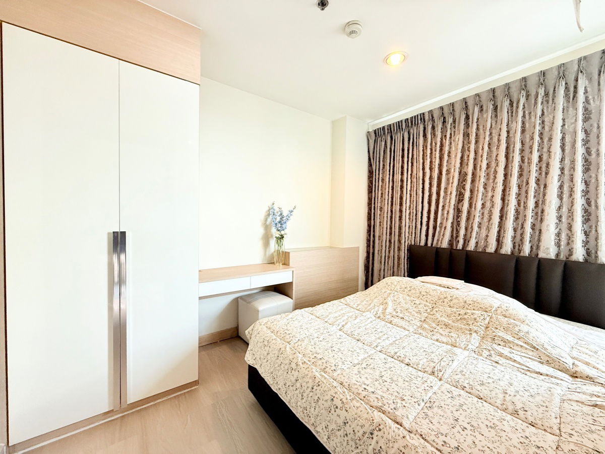 picture Ready to move in⚡️"𝐑𝐡𝐲𝐭𝐡𝐦 𝐑𝐚𝐭𝐜𝐡𝐚𝐝𝐚" 2 Bedroom 2 Bathroom  73 Sq.m. Floor 25 Near : MRT-Ratchada  - 13/21