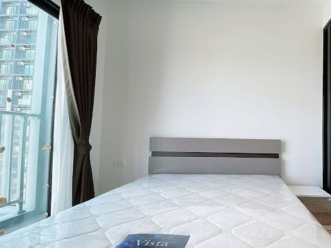 picture #R5894  Condo for rent  A Space Mega 1 - 2/7