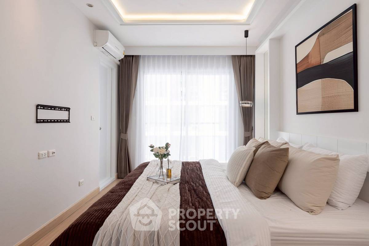 picture 2-BR Condo at The Parkland Srinakarin in Samrong Nuea (ID 2112009) - 12/20