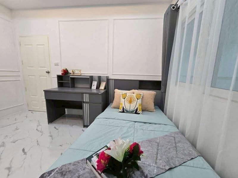 picture Single Storey Detached House in Huay Yai for Sale - 14/19