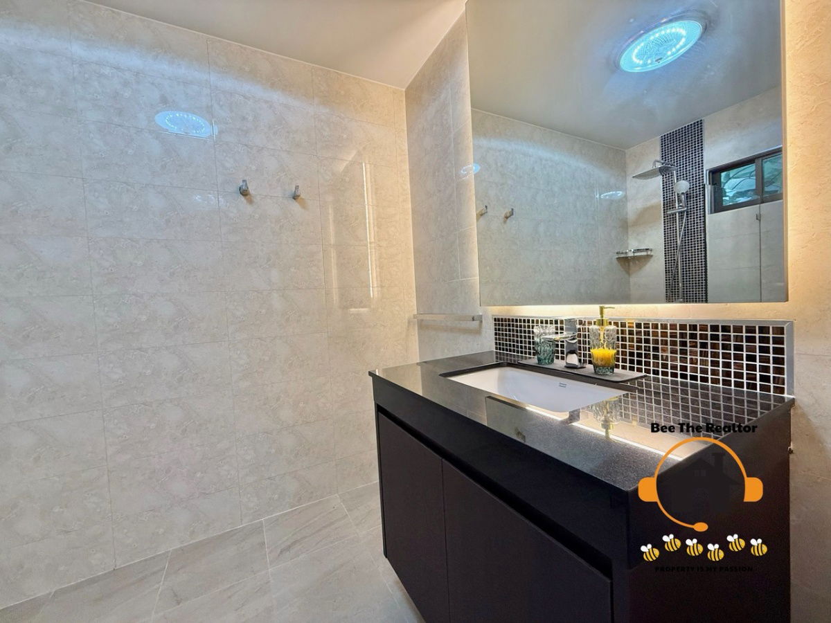 picture Pool Villa for Sale Mabprasan Lake Pattaya - 44/60