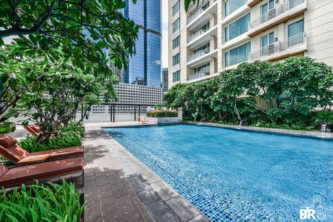 The Empire place ✨ Stunning unit in a luxury condominium 💖 Near BTS Chong Nonsi