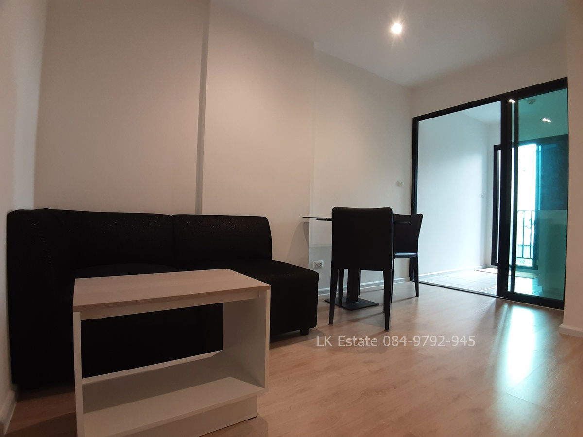 picture For Rent: ICondo Serithai Green Space, Pool view, resort style located near NIDA - 2/15