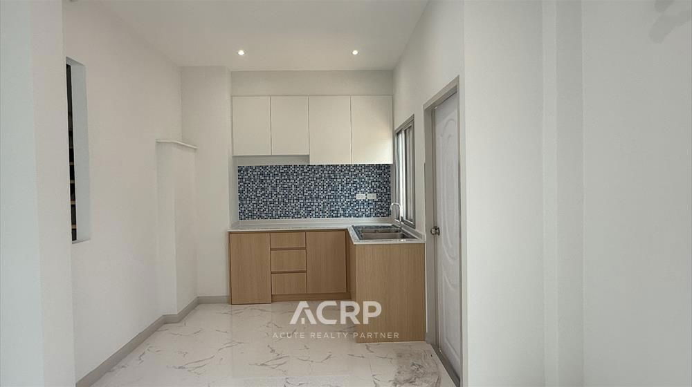 picture Townhouse for sale, renovated, Vista Avenue, Watcharapol, Sai Mai, size 28 square wah, 3 bedrooms, Ref no. 00159979 - 4/11