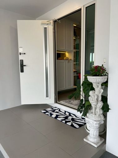 6-bed house for rent, 410 sqm, 152 sq wah, MANTANA 100+ Bangkhunthien Chaitalay