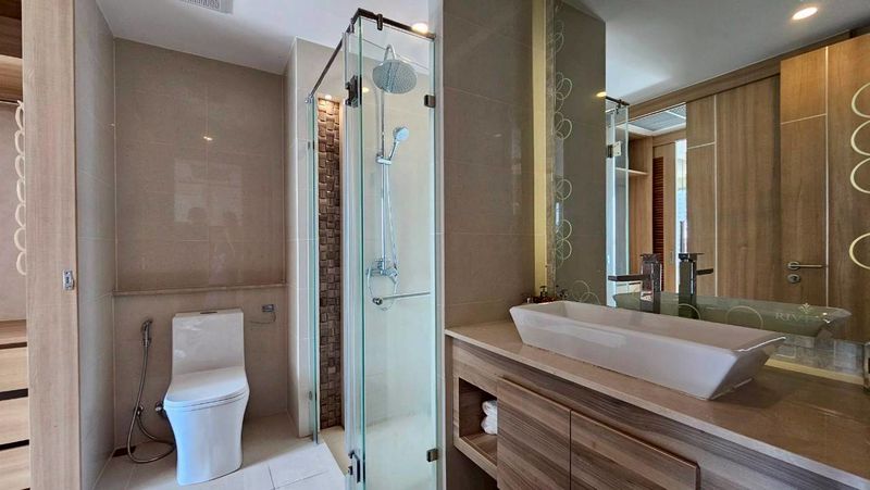 รูป 1 Bedroom Condominium @ The Riviera Jomtien - รูปที่ 8/78