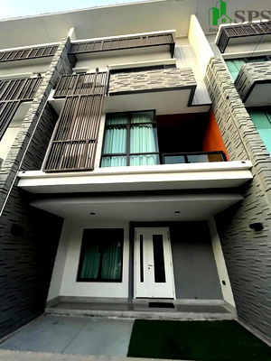 เช่าทาวน์โฮม ถนนโพธิ์แก้ว : ให้เช่า ทาวน์โฮม โครงการ Plex Residence เกษตร–นวมินทร์ (SPSJN64)