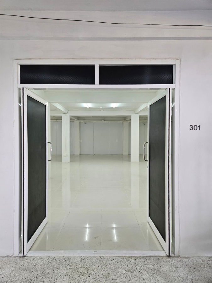 รูป WS2557 🏢 ห้องว่างให้เช่า ติดถนนลาดกระบัง เหมาะสำหรับ ออฟฟิศ / ร้านค้า / โกดังขนาดเล็ก เพียง 17,500 บาท/เดือน - รูปที่ 25/31