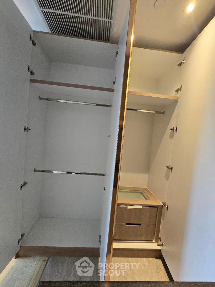 picture 1-BR Condo at ASHTON Asoke - Rama 9 near MRT Phra Ram 9 (ID 2265209) - 9/11