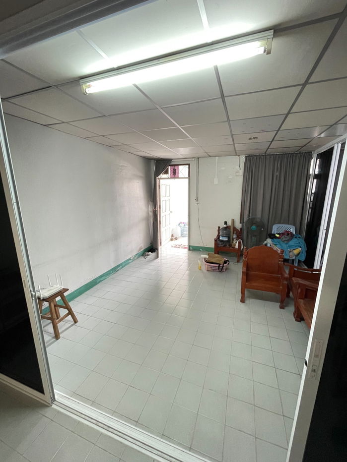 รูป ให้เช่าทาวน์โฮม 2 ชั้น ทำเลดี ใจกลางเมืองชลบุรี ใกล้โรงเรียน โรงพยาบาล ห้างสรรพสินค้า - รูปที่ 7/15