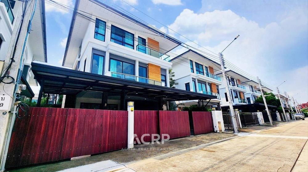 picture Luxury 3-storey house for sale, Supalai Essence Village, Suan Luang, Chaloem Prakiat Road, Rama 9 - 2/19