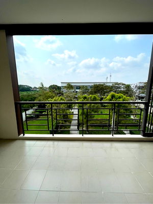 เช่าทาวน์โฮม เขตบางเขน : บ้านเช่า 3 ชั้น หน้าสวนไม่ชนใคร  @ The Ricco วัชรพล