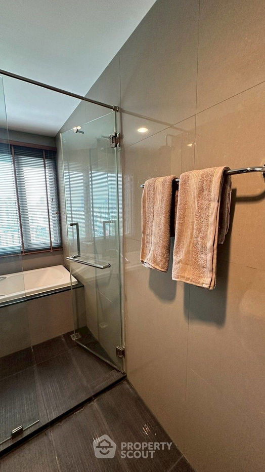 picture 2-BR Condo at The Crest Sukhumvit 34 near BTS Thong Lor (ID 2265857) - 9/20