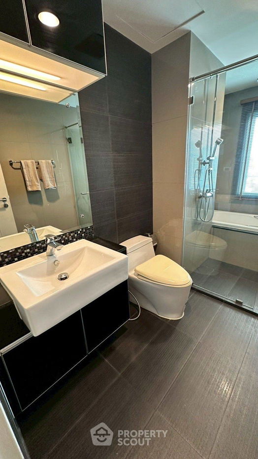 picture 2-BR Condo at The Crest Sukhumvit 34 near BTS Thong Lor (ID 2265857) - 11/20