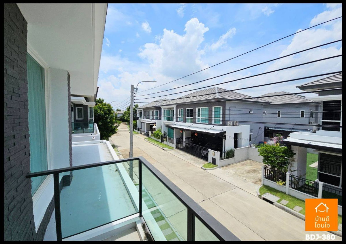 รูป ลดราคาพิเศษ!! บ้านสวย The City สุขสวัสดิ์ 64 ( 50.7 ตร.ว.) 4 นอน 5 น้ำ ใกล้พระจอมเกล้าธนบุรี รถไฟฟ้าพระประแดง - รูปที่ 48/55