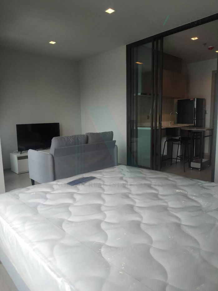 picture 🎉 For Rent Condo LIFE ASOKE - RAMA 9 Building A, Floor 40,Studio, Room size 28 sqm - 1/8