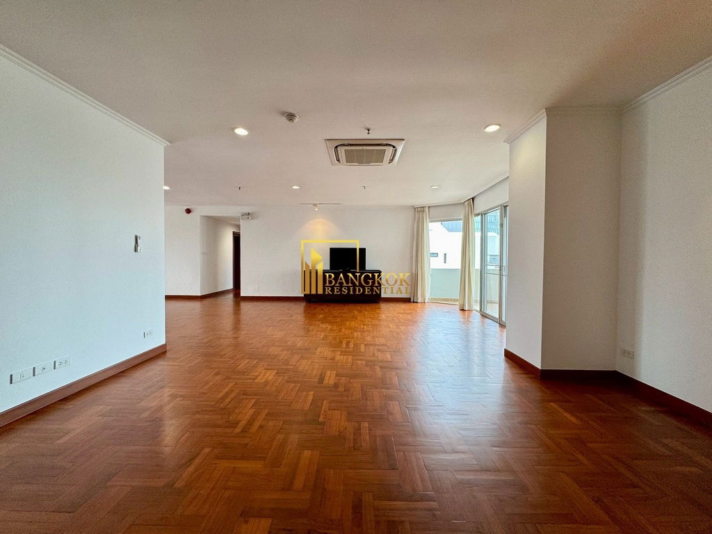 picture Baan Suan Plu | Renovated 3 Bedroom Condo For Rent - BR60354CD - 4/49